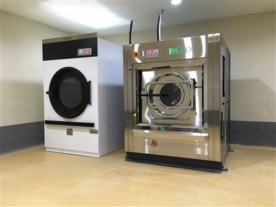 Lắp đặt máy giặt công nghiệp cho công ty ở Quảng Ninh